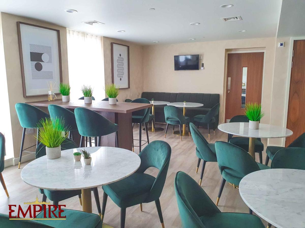 Stylish 2 Bed On Broad Street! Apartamento